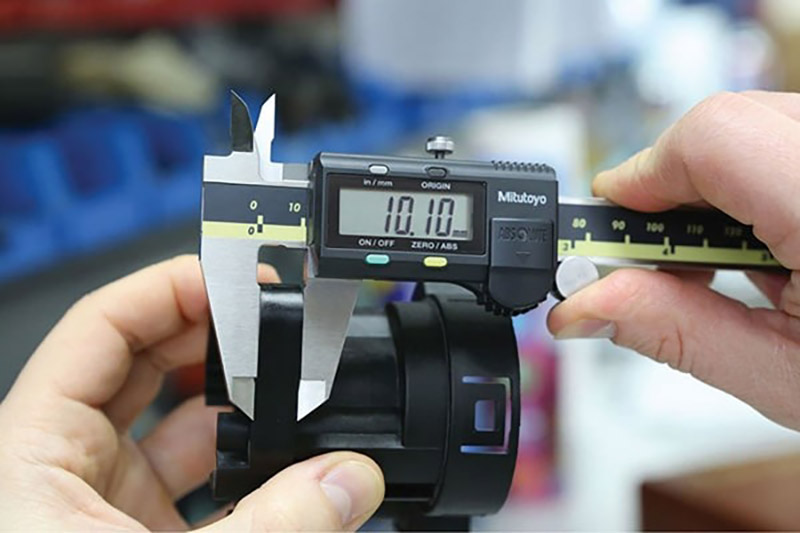 Tìm hiểu về đặc điểm và công dụng của thước cặp hiện nay